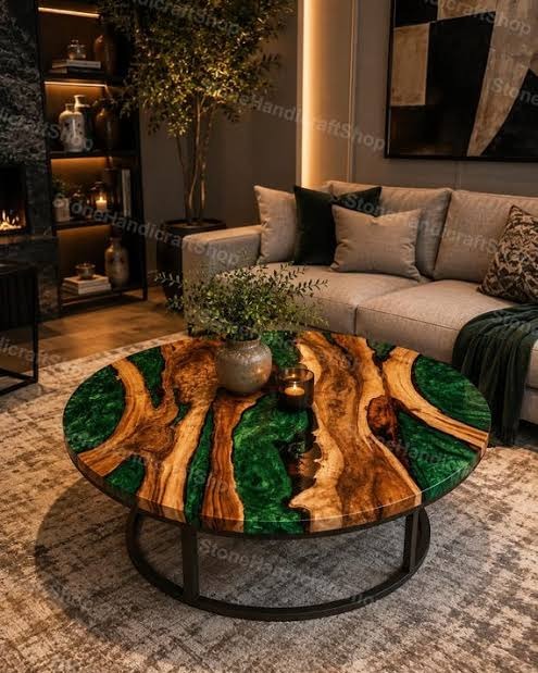 Center & Coffee Tables